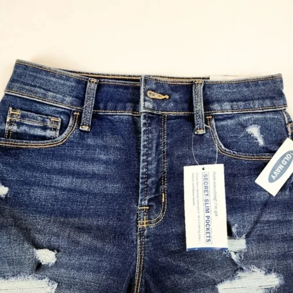 Old navy blue high rise distressed jeans shorts Size 0
